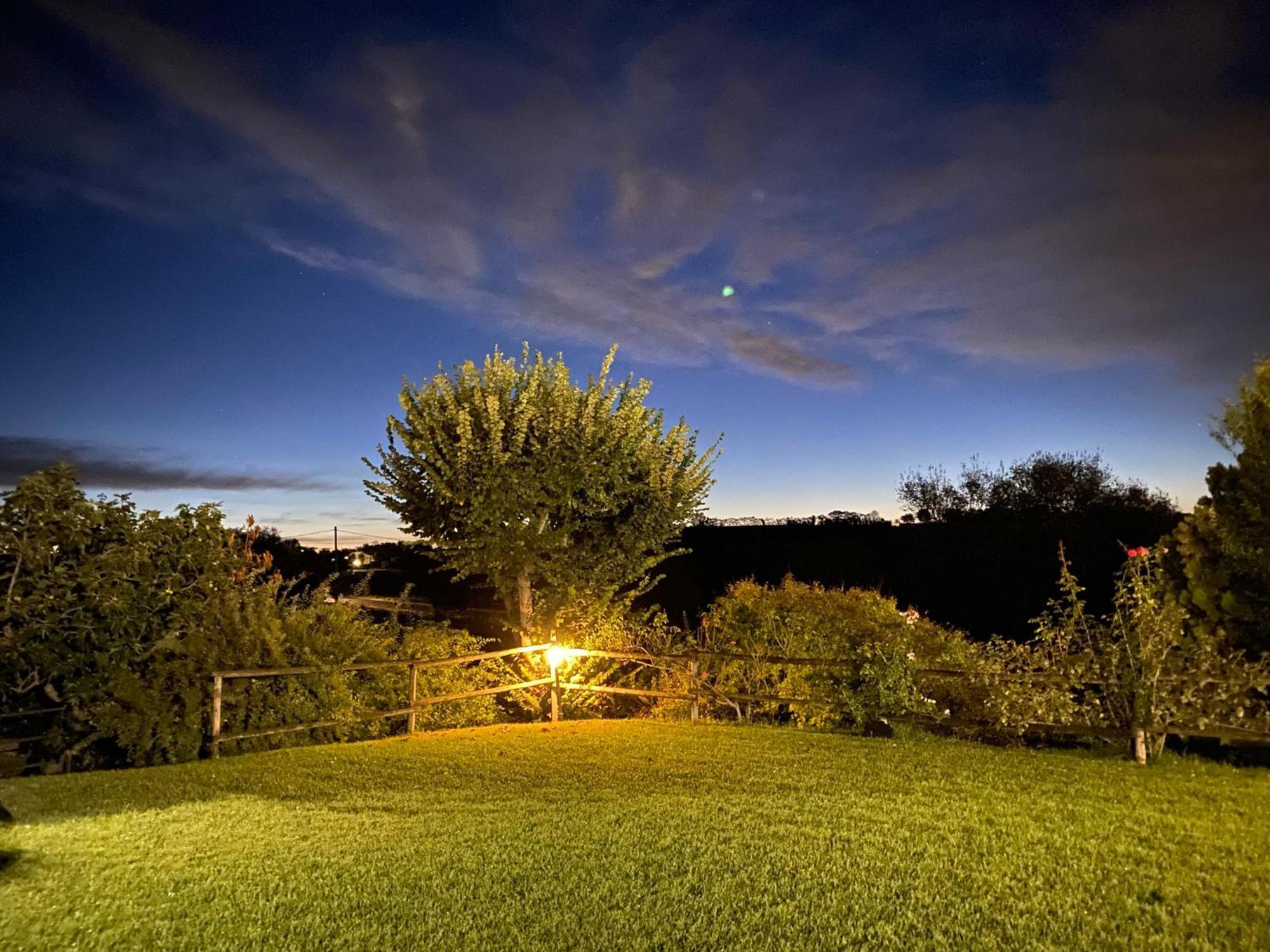 B&B Corte Delle Rose Castiglione Delle Stiviere Exterior foto