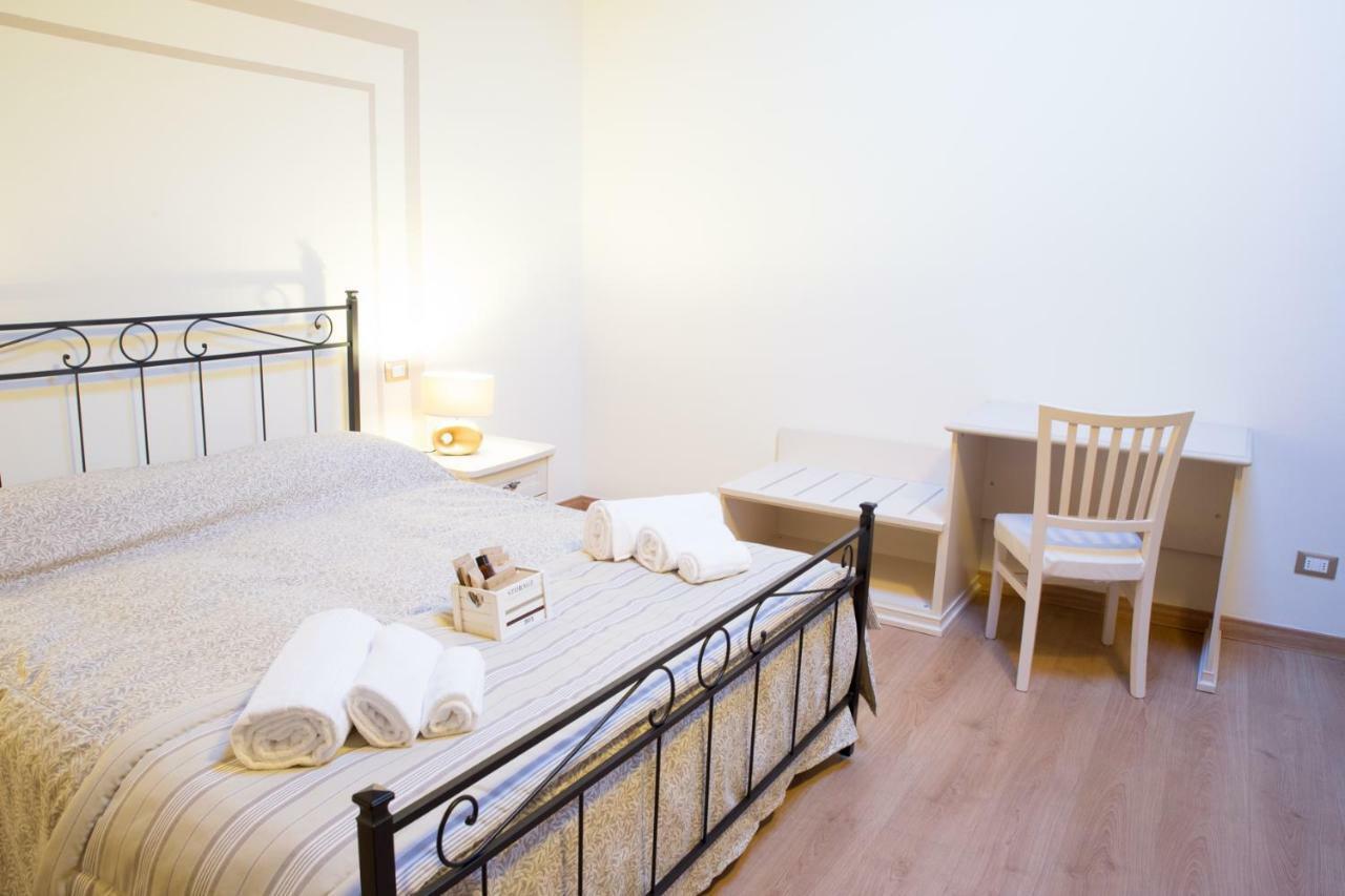 B&B Corte Delle Rose Castiglione Delle Stiviere Exterior foto